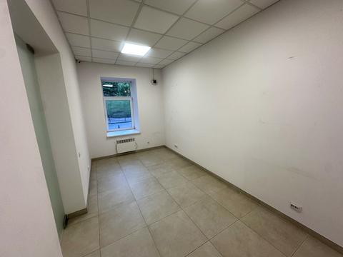 комерційна за адресою Шота Руставелі вул., 10