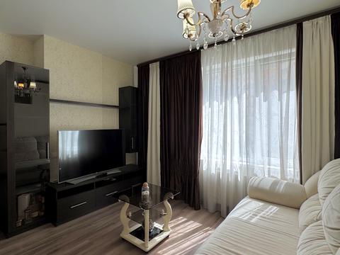 квартира за адресою Райдужний масив вул., 10б
