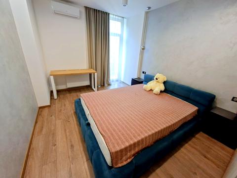 квартира за адресою Регенераторна вул., 4 к12
