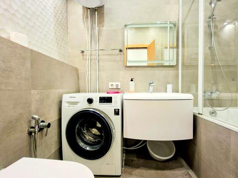 квартира за адресою Регенераторна вул., 4 к12