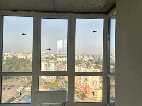 квартира по адресу Черновола просп. (700-летия Львова), 77