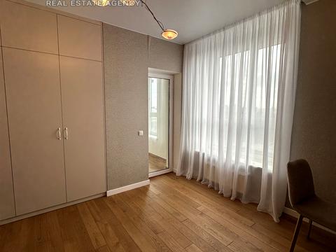 квартира за адресою Олени Теліги вул., 25
