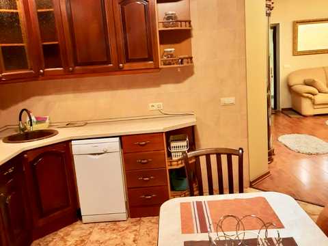 квартира за адресою Жилянська вул., 59