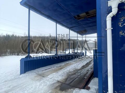 коммерческая по адресу вул. Космонавтів, 1