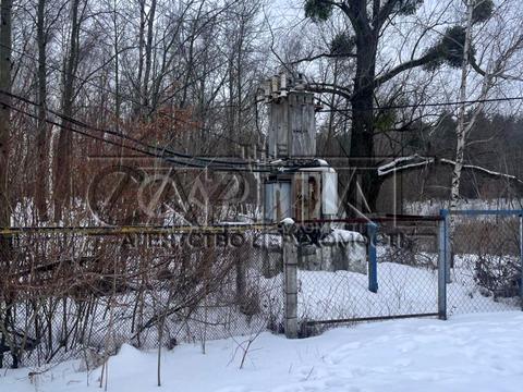 коммерческая по адресу вул. Космонавтів, 1