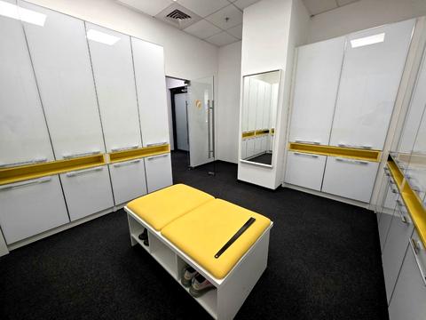 коммерческая по адресу Жилянская ул., 75