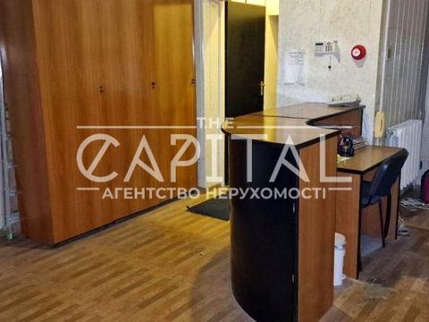 комерційна за адресою Київ, Володимира Сікевича вул., 16