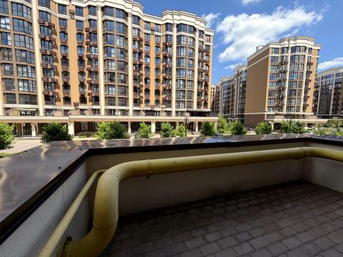 квартира по адресу Молодіжна ул., 10