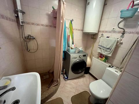 будинок за адресою Центральна