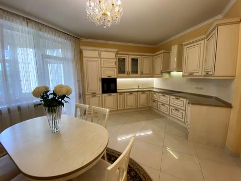 квартира за адресою Старонаводницька вул., 13-А