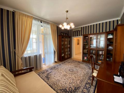 квартира за адресою Старонаводницька вул., 13-А