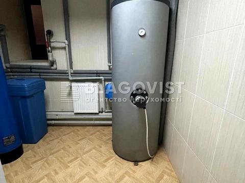 комерційна за адресою Кіото вул., 27