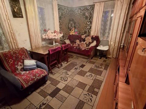 будинок за адресою Вереснева пл., 32