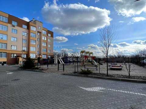 квартира за адресою Молодіжна вул., 12