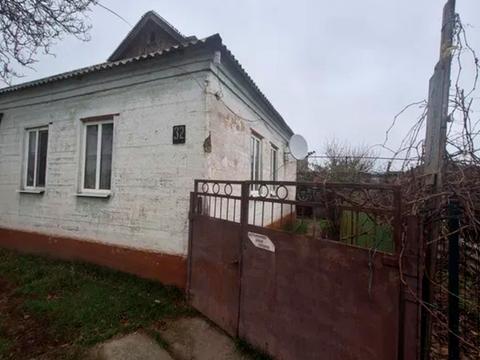 будинок за адресою Вереснева пл., 32