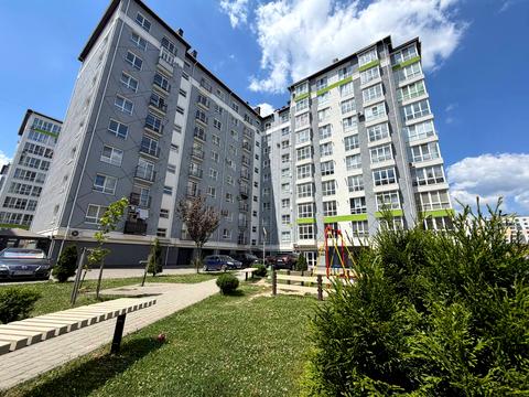 квартира по адресу Александра Довженко ул., 37