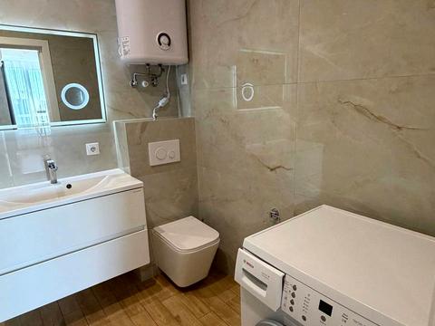 квартира за адресою Олександра Олеся вул., 4-А
