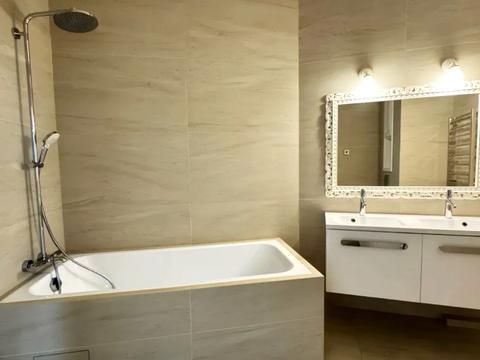 квартира за адресою Виконкомівська вул., 24-Б