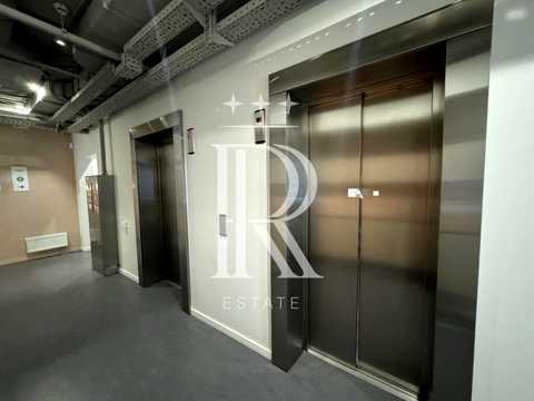 комерційна за адресою Паньківська вул., 3