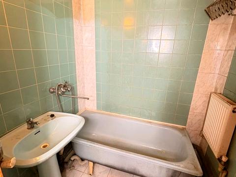 квартира за адресою Кропивницького вул., 8