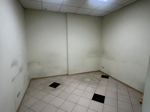 коммерческая по адресу Незалежності бульв. (50 років Жовтня), 17