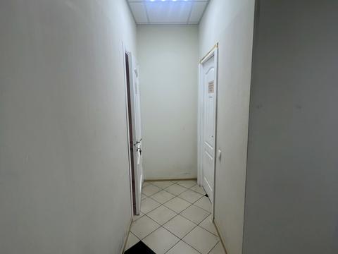 коммерческая по адресу Незалежності бульв. (50 років Жовтня), 17