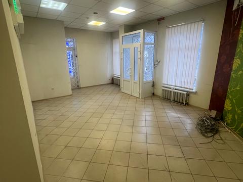 коммерческая по адресу Незалежності бульв. (50 років Жовтня), 17