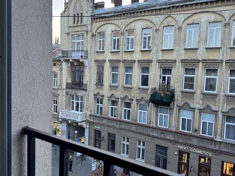 квартира за адресою Пантелеймона Куліша вул., 36в