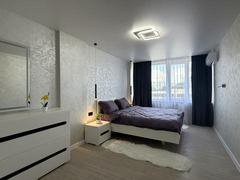 квартира за адресою Білогірська вул., 12