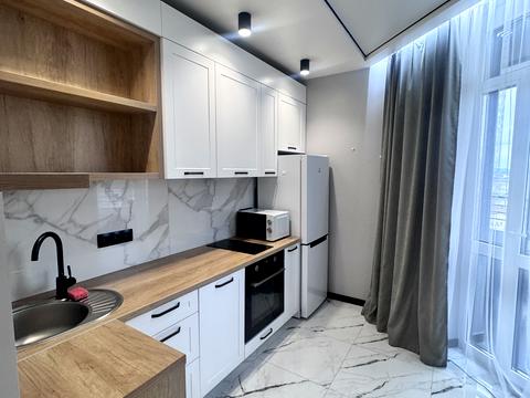 квартира за адресою В'ячеслава Чорновола просп. (), 77