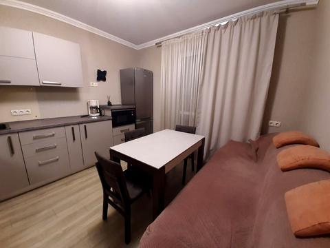 квартира за адресою Андрія Аболмасова вул. (Панельна), 7