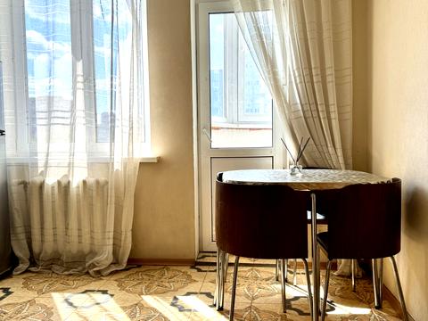квартира за адресою Феодосійський пров., 14