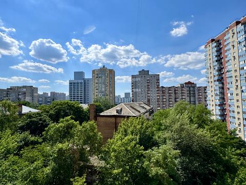 квартира за адресою Феодосійський пров., 14