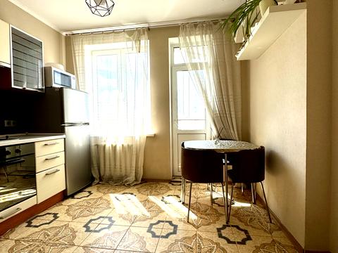 квартира за адресою Феодосійський пров., 14