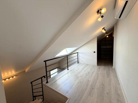 квартира за адресою Регенераторна вул., 4 к14