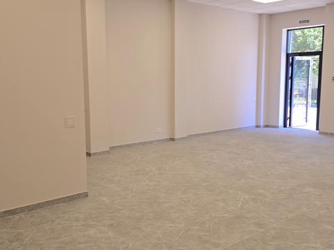 комерційна за адресою Янтарна вул., 75-П