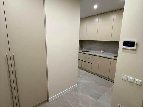 квартира за адресою Космічна вул., 5