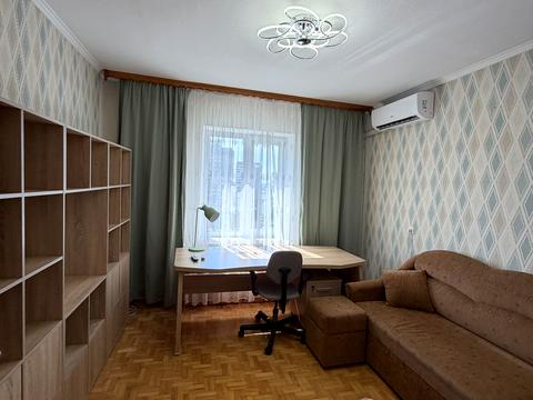 квартира за адресою Миколи Лаврухіна вул., 7