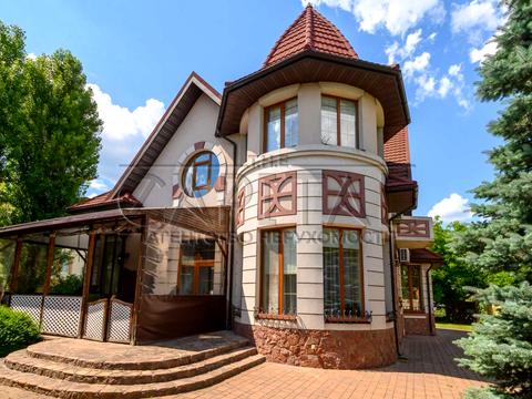 будинок за адресою с. Борщагівка, вул. Лугова