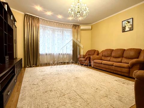 квартира за адресою Станіслава Партали вул. (Балакірєва), 23а