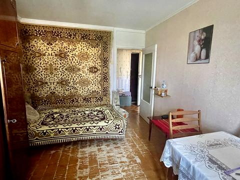 квартира за адресою Академіка Глушкова просп., 34