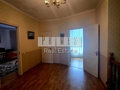 будинок за адресою Гідності вул. (Жертв Революції), 32-а