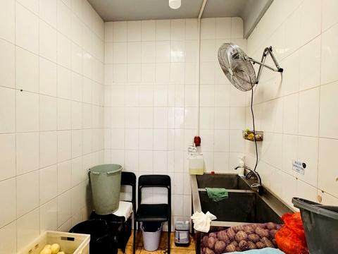 коммерческая по адресу Здолбуновская ул., 3