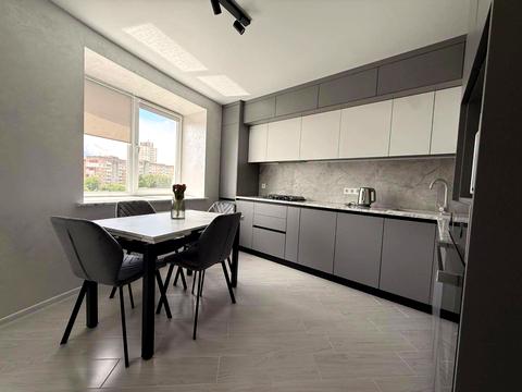 квартира за адресою Громницького вул., 4