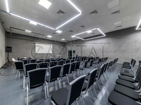 комерційна за адресою Антоновича вул. (Горького), 50