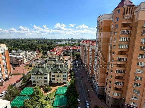 квартира по адресу Владимира Ивасюка просп. (Героїв Сталінграду), 8-А