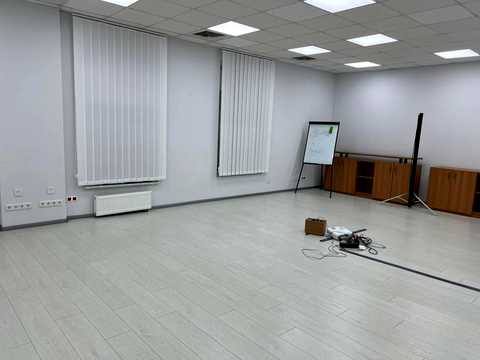 комерційна за адресою Бульварно-Кудрявська вул. (Воровського), 24