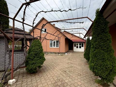 будинок за адресою с. Біловарці, Кубинця