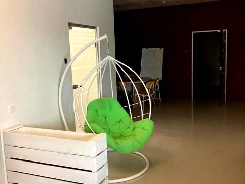 комерційна за адресою майдан Незалежності пл., 1