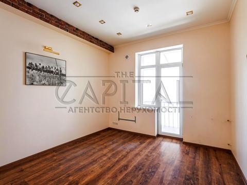 комерційна за адресою Оболонська вул., 21
